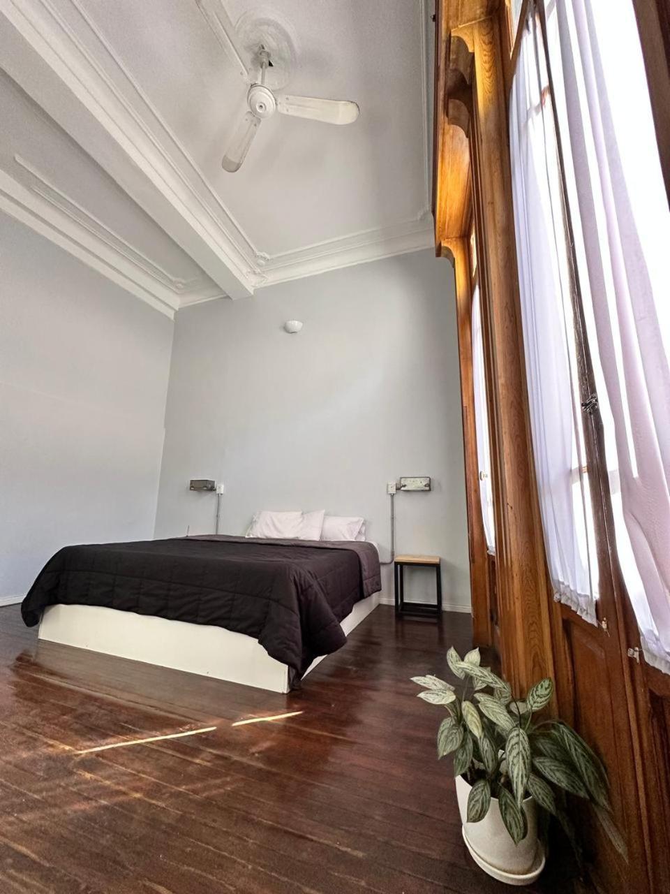 Casa Bill Hostel *